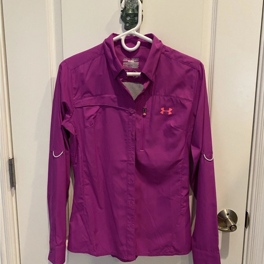 Under Armour Women's Semi Fit Heat gear Purple Running Jacket size XS.